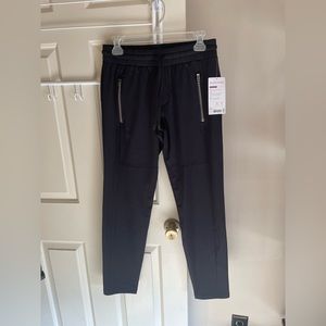 Athleta NWT ladies Black Hilltop jogger size XS